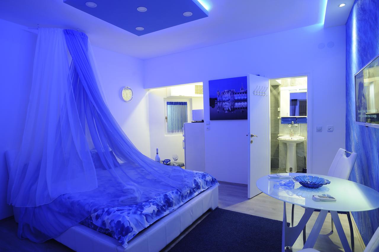 Apartment Rinaldi Lux Belgrado Buitenkant foto