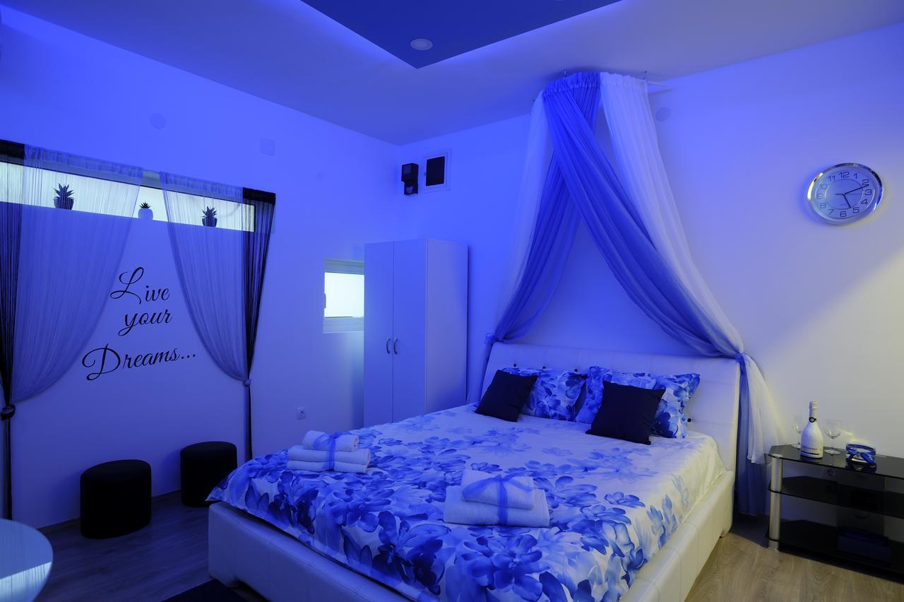 Apartment Rinaldi Lux Belgrado Buitenkant foto